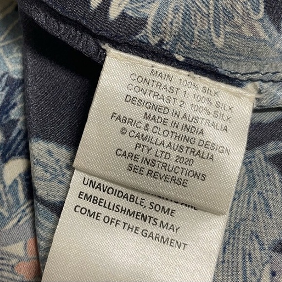 Camilla Raglan Blue Silk Shirt Nouveau Nights Embellished Beaded Size Large - Picture 6 of 8